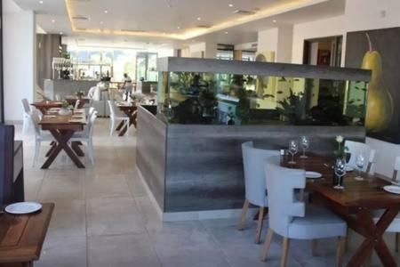 Sandton Skye Apartment جوهانسبورغ المظهر الخارجي الصورة